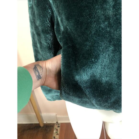 NWOT Outer Edge Green Faux Fur Cropped Jacket Hood Medium Pockets Zipper - Picture 4 of 12